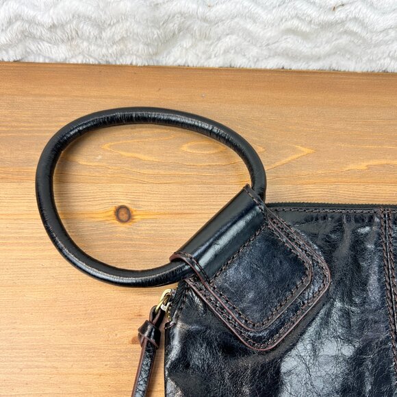 HOBO the Original Sable Wristlet Clutch Black Glazed Leather with Wrist Bangle - Picture 2 of 8